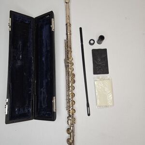 Silver Flute with Accessories
